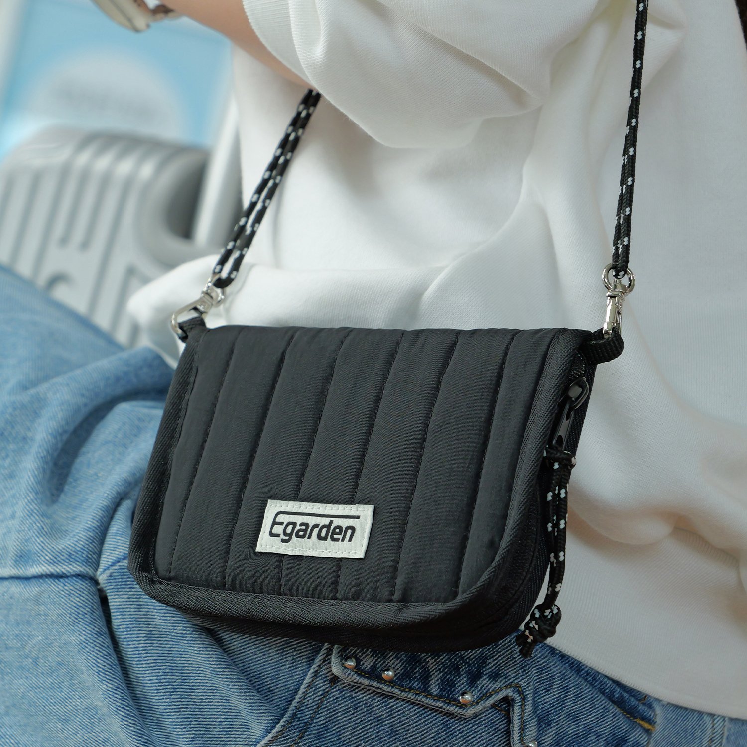 에가든 트래블러 패스포트 소프트 RFID 차단 여행용 지갑 여행 여권 케이스 다크블랙 상세 이미지 2