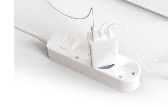 솔루엠 65W 3포트 멀티 초고속충전기 노트북 PD GaN 어댑터 C타입 케이블 포함 상세 이미지 2